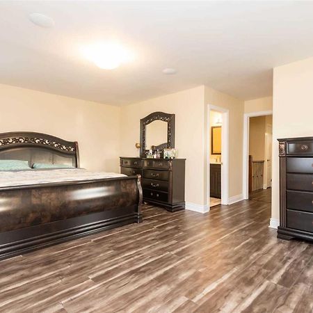Jazzy Home Stay Mississauga Exteriör bild