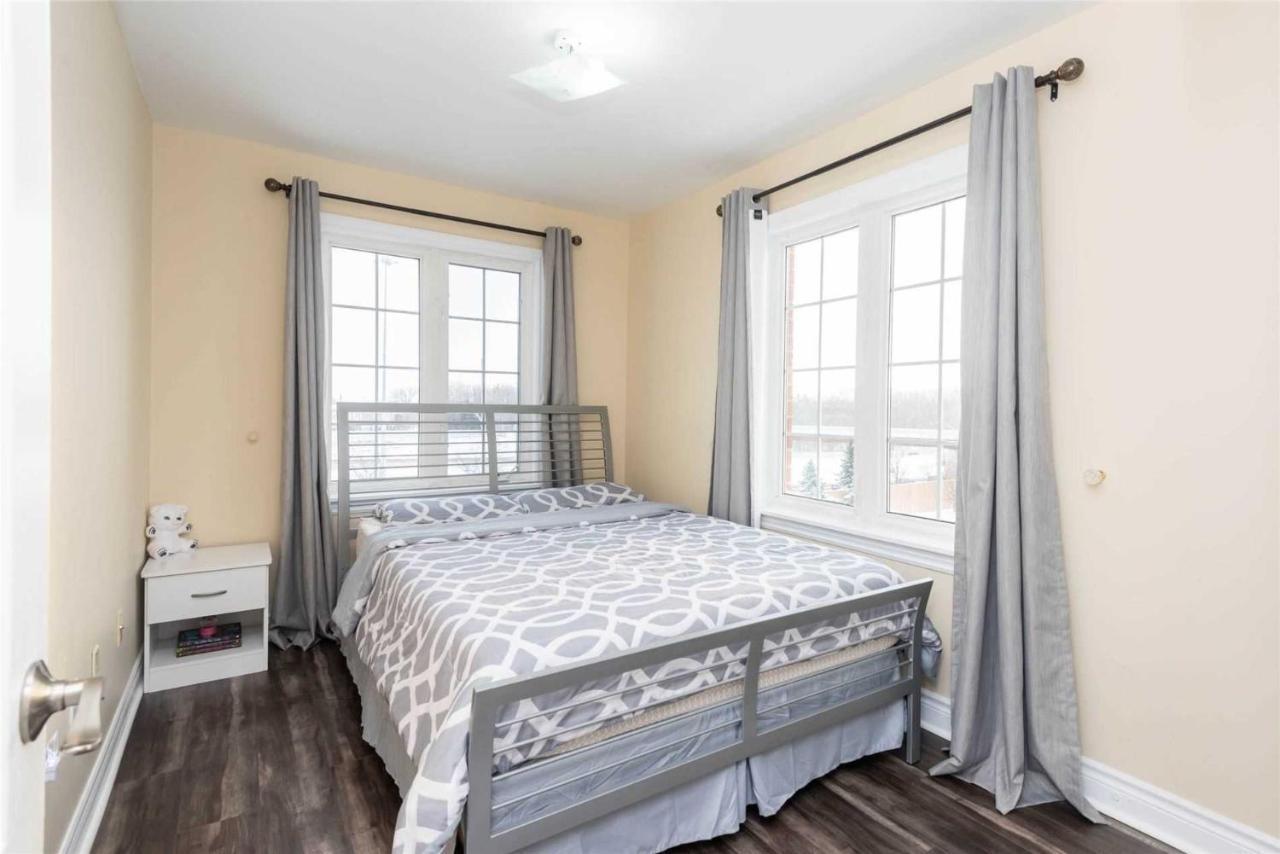 Jazzy Home Stay Mississauga Exteriör bild